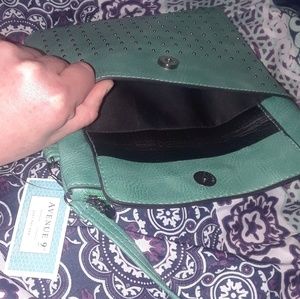 avenue 9 purses